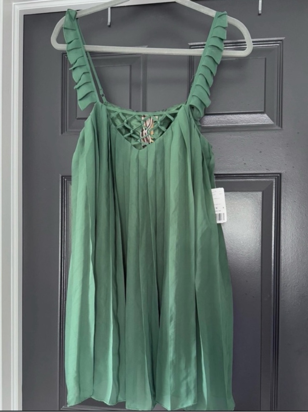 NWT Anthro Twelve by Twelve Pleated Green Camisole Top